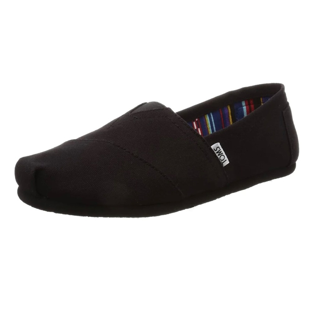 NWT Toms Classic Canvas Shoes